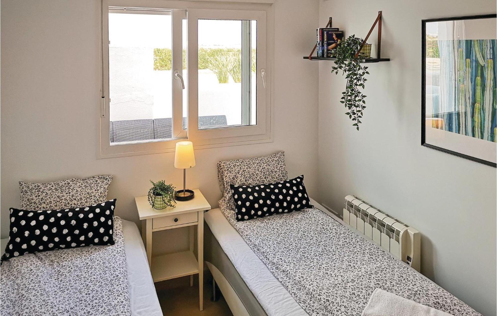 Pet Friendly Apartment In Alhama De Murcia El Romero Zewnętrze zdjęcie